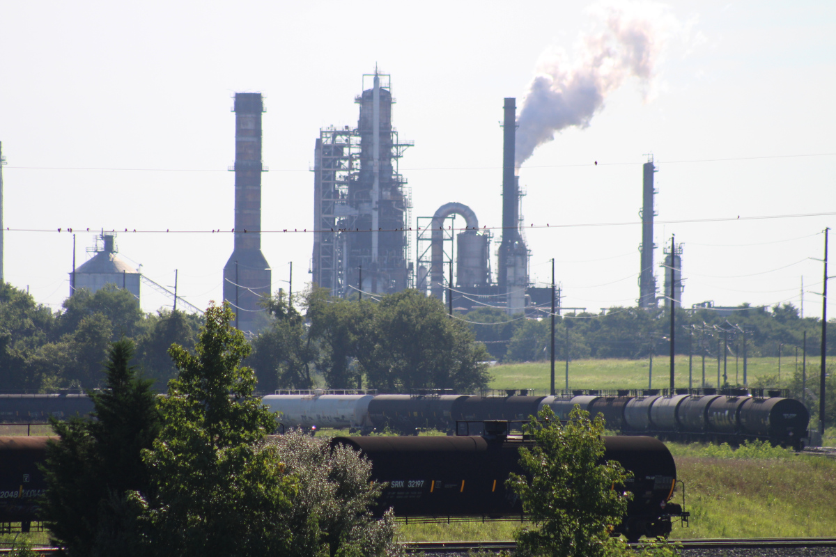 After another gas leak, DNREC demands Delaware City refinery sensors